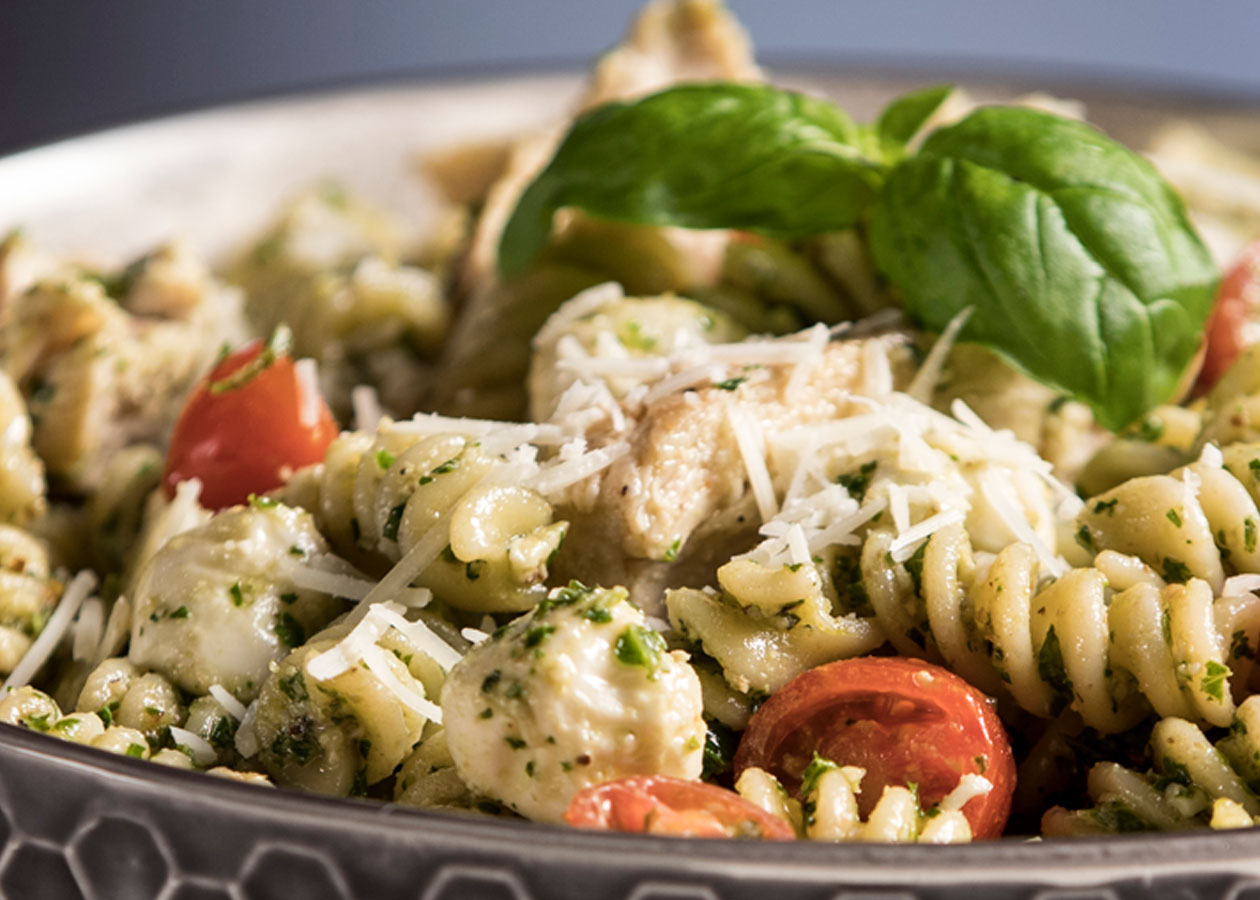 Kale Pesto Chicken Pasta